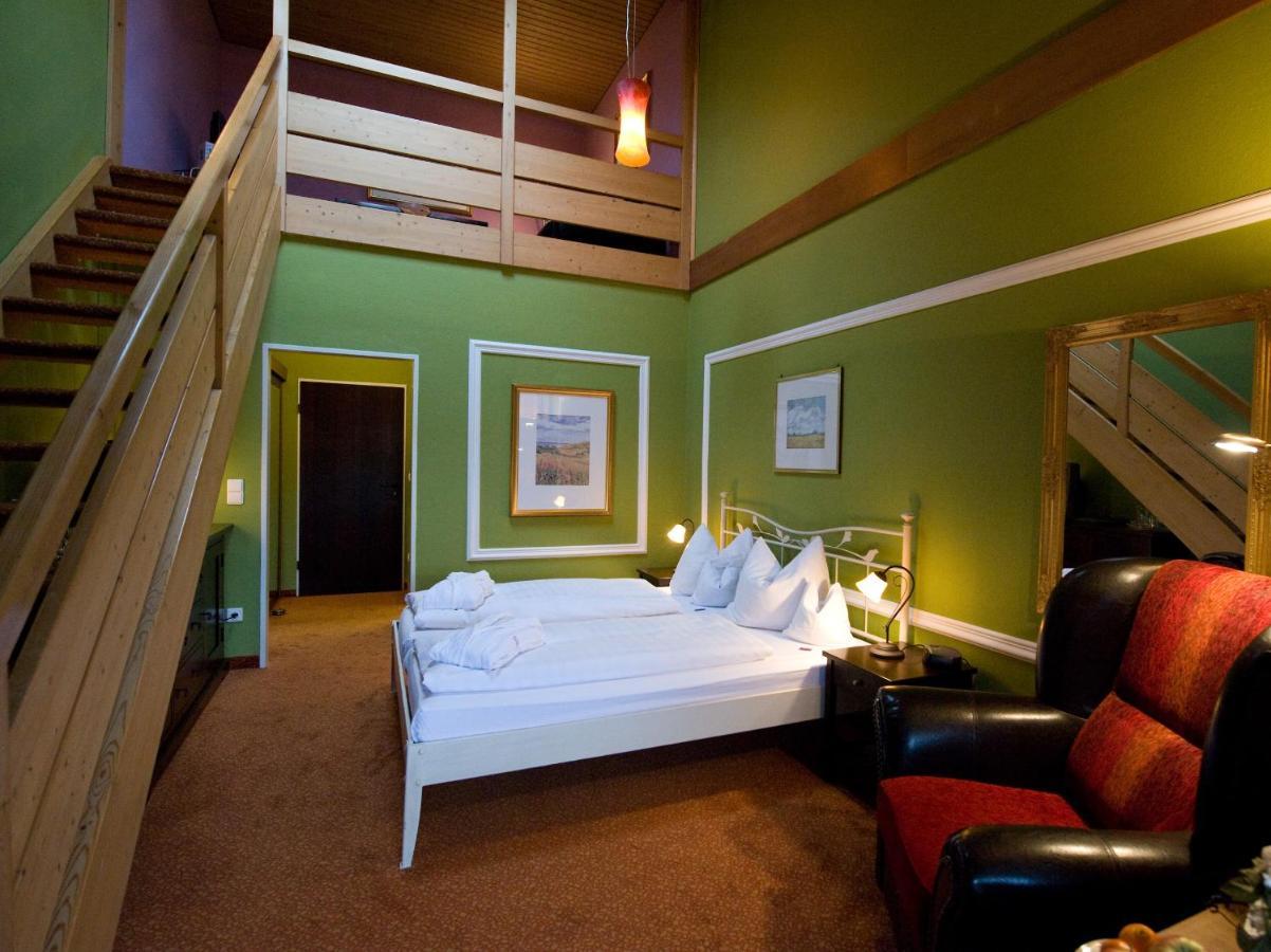 Hotel Glockenspiel Бад Грисбах Екстериор снимка