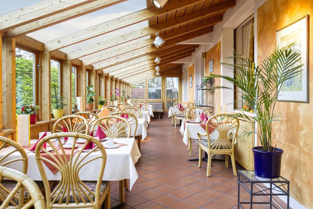 Hotel Glockenspiel Бад Грисбах Екстериор снимка
