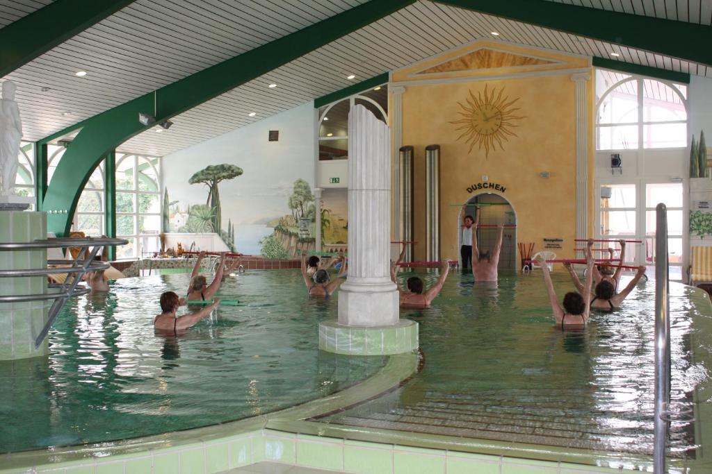 Hotel Glockenspiel Бад Грисбах Екстериор снимка